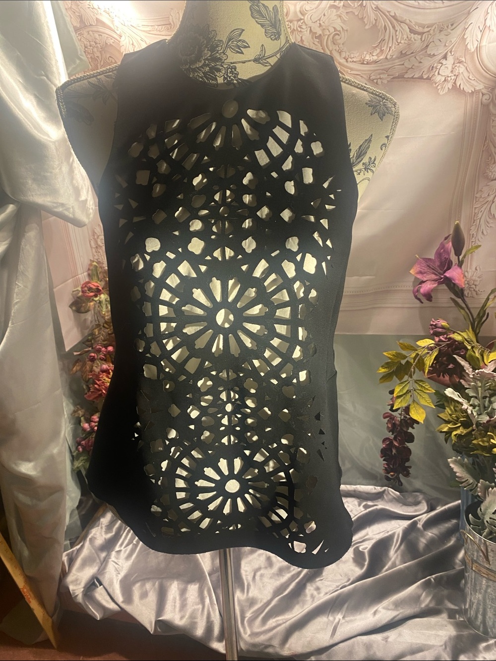 Vince Camuto Black Laser-Cut Halter Camisole